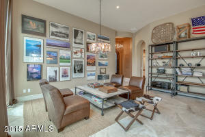 3534 E Robin Ln, Phoenix, AZ 85050 photo 12