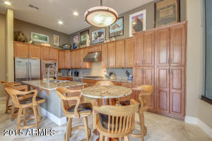 3534 E Robin Ln, Phoenix, AZ 85050 photo 27