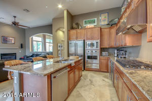 3534 E Robin Ln, Phoenix, AZ 85050 photo 23