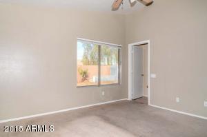 3402 E Menadota Dr, Phoenix, AZ 85050 photo 17