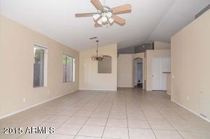 3402 E Menadota Dr, Phoenix, AZ 85050 photo 7