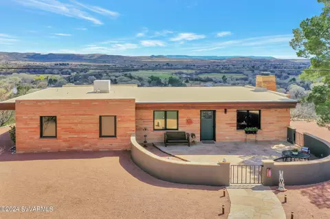 685 N Merritt Ranch Rd, Cornville, AZ 86325