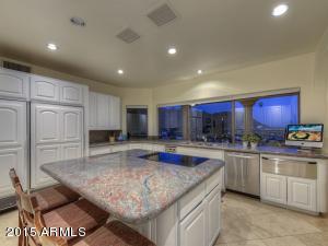 2109 E Kaler Dr, Phoenix, AZ 85020 photo 9
