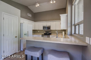 4418 E Rowel Rd, Phoenix, AZ 85050 photo 9