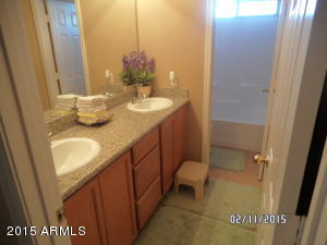 1031 W Cooley Dr, Gilbert, AZ 85233 photo 12