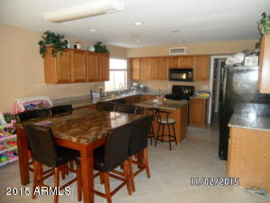 1031 W Cooley Dr, Gilbert, AZ 85233 photo 5