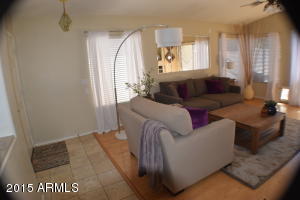 645 E Cantebria Dr, Gilbert, AZ 85296 photo 3