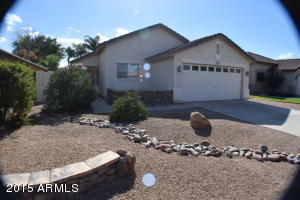 645 E Cantebria Dr, Gilbert, AZ 85296 photo 1