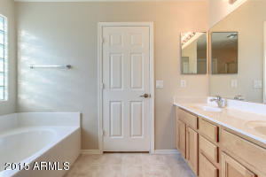 4504 E Temecula Ct, Gilbert, AZ 85297 photo 30