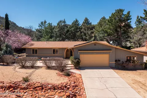 365 Montazona Trl, Sedona, AZ 86351