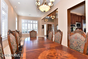 3654 E Crest Ln, Phoenix, AZ 85050 photo 6