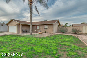 536 E Rosemonte Dr, Phoenix, AZ 85024 photo 2