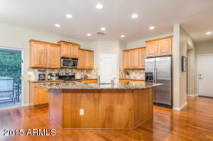 3902 N 42nd Pl, Phoenix, AZ 85018 photo 6