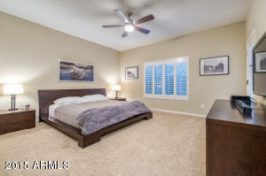 3902 N 42nd Pl, Phoenix, AZ 85018 photo 8