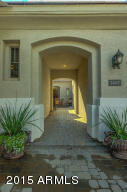 2687 E Parkview Dr, Gilbert, AZ 85295 photo 4