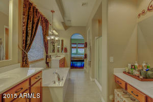 2687 E Parkview Dr, Gilbert, AZ 85295 photo 25