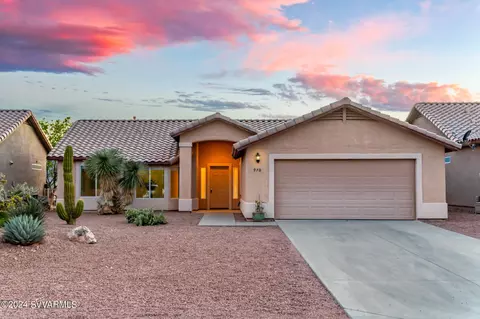 970 Desert Sunset Dr, Cornville, AZ 86325