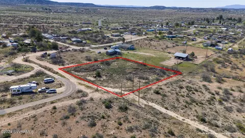 180 S Bright Star Ln, Cornville, AZ 86325