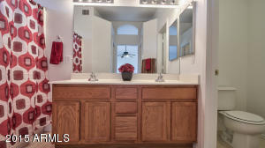 10112 E Capri Ave, Mesa, AZ 85208 photo 22