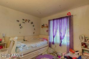 2129 Ellis Dr, Tempe, AZ 85282 photo 4