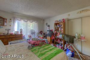 2129 Ellis Dr, Tempe, AZ 85282 photo 3