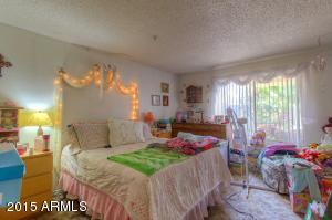 2129 Ellis Dr, Tempe, AZ 85282 photo 2