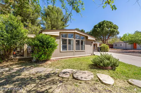 690 N Ocotillo Cir, Cornville, AZ 86325