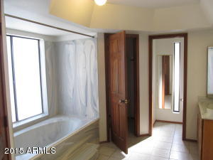 261 E Kroll Dr, Gilbert, AZ 85234 photo 25