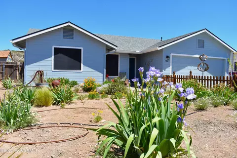 5825 N Vicki Ln, Rimrock, AZ 86335