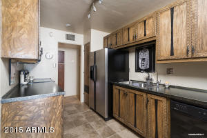 4217 Earll Dr, Phoenix, AZ 85018 photo 4