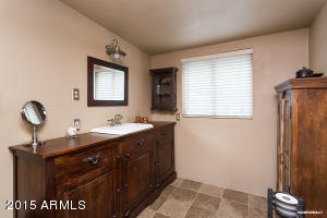 4217 Earll Dr, Phoenix, AZ 85018 photo 10
