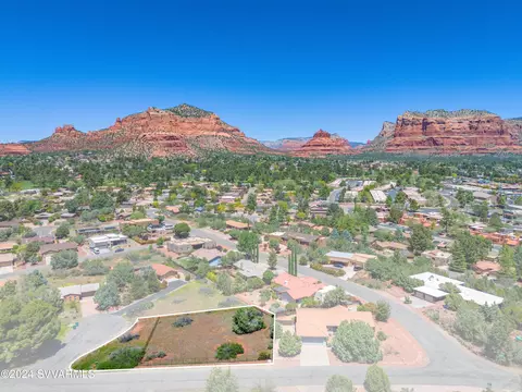 10 Rim Trail Ct, Sedona, AZ 86351
