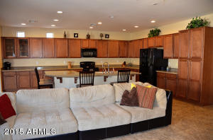 1938 E Indigo Ct, Gilbert, AZ 85298 photo 2