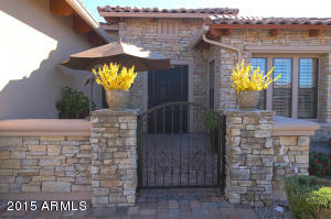 7857 E Stonecliff Cir, Mesa, AZ 85207 photo 2
