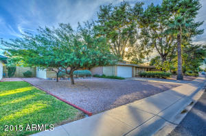 427 E Minton Dr, Tempe, AZ 85282 photo 4