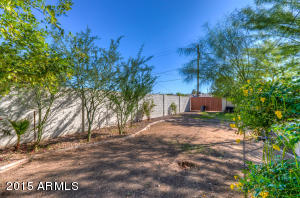 1913 E Mitchell Dr, Phoenix, AZ 85016 photo 28
