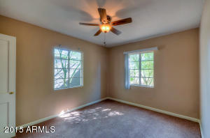 1913 E Mitchell Dr, Phoenix, AZ 85016 photo 11