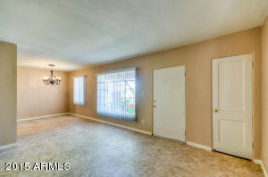 1913 E Mitchell Dr, Phoenix, AZ 85016 photo 3