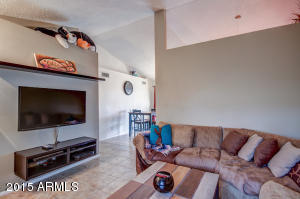 907 W Mohawk Ln, Phoenix, AZ 85027 photo 4