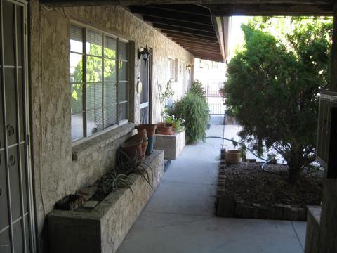 909 E Marlette Ave, Phoenix, AZ 85014 photo 5