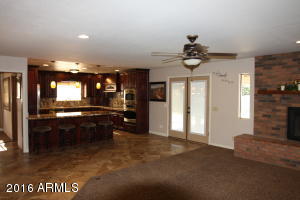 4027 E Grove Cir, Mesa, AZ 85206 photo 5