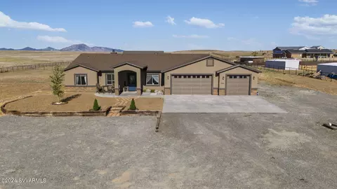 10280 N Dozer Dr, Prescott Valley, AZ 86315