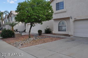 3733 E Taro Ln, Phoenix, AZ 85050 photo 2