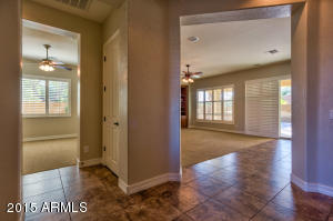1279 E Flamingo Dr, Gilbert, AZ 85297 photo 6