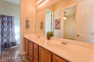 1279 E Flamingo Dr, Gilbert, AZ 85297 photo 18
