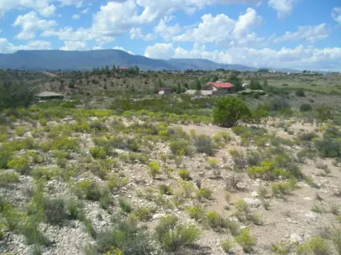 7395 E Mesa Dr, Cornville, AZ 86325 photo 3