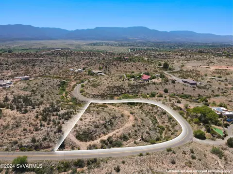 7395 E Mesa Dr, Cornville, AZ 86325