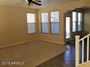 1947 E Oxford Ln, Gilbert, AZ 85295 photo 4