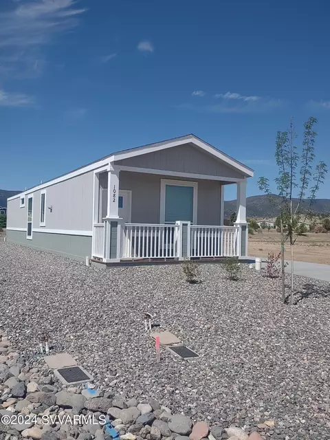1086 W Rustic Pine Rd, Camp Verde, AZ 86322 photo 2