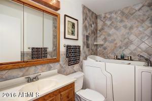 1107 E Diamond Dr, Tempe, AZ 85283 photo 9